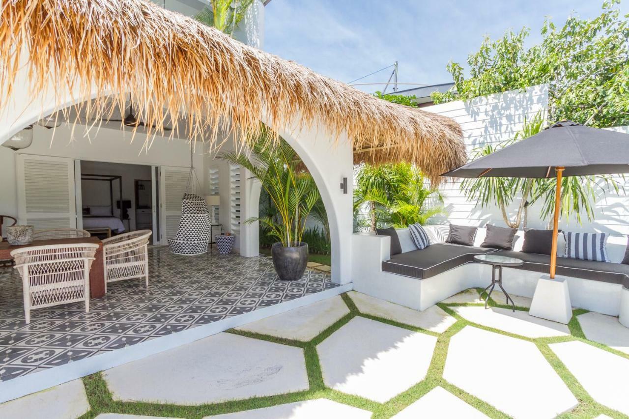 Villa Kusuma - Luxury Sea View 5 Bedroom Villa Close To Savaya อูลูวาตู ภายนอก รูปภาพ