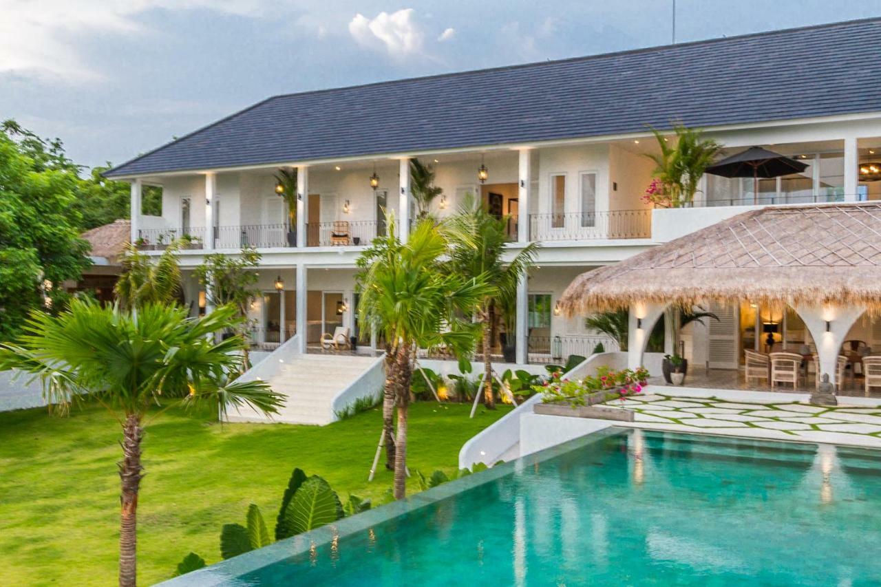 Villa Kusuma - Luxury Sea View 5 Bedroom Villa Close To Savaya อูลูวาตู ภายนอก รูปภาพ