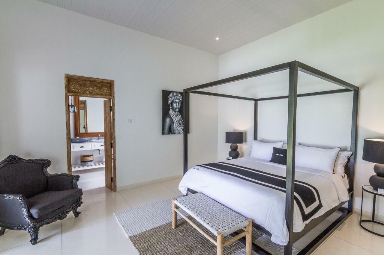 Villa Kusuma - Luxury Sea View 5 Bedroom Villa Close To Savaya อูลูวาตู ภายนอก รูปภาพ